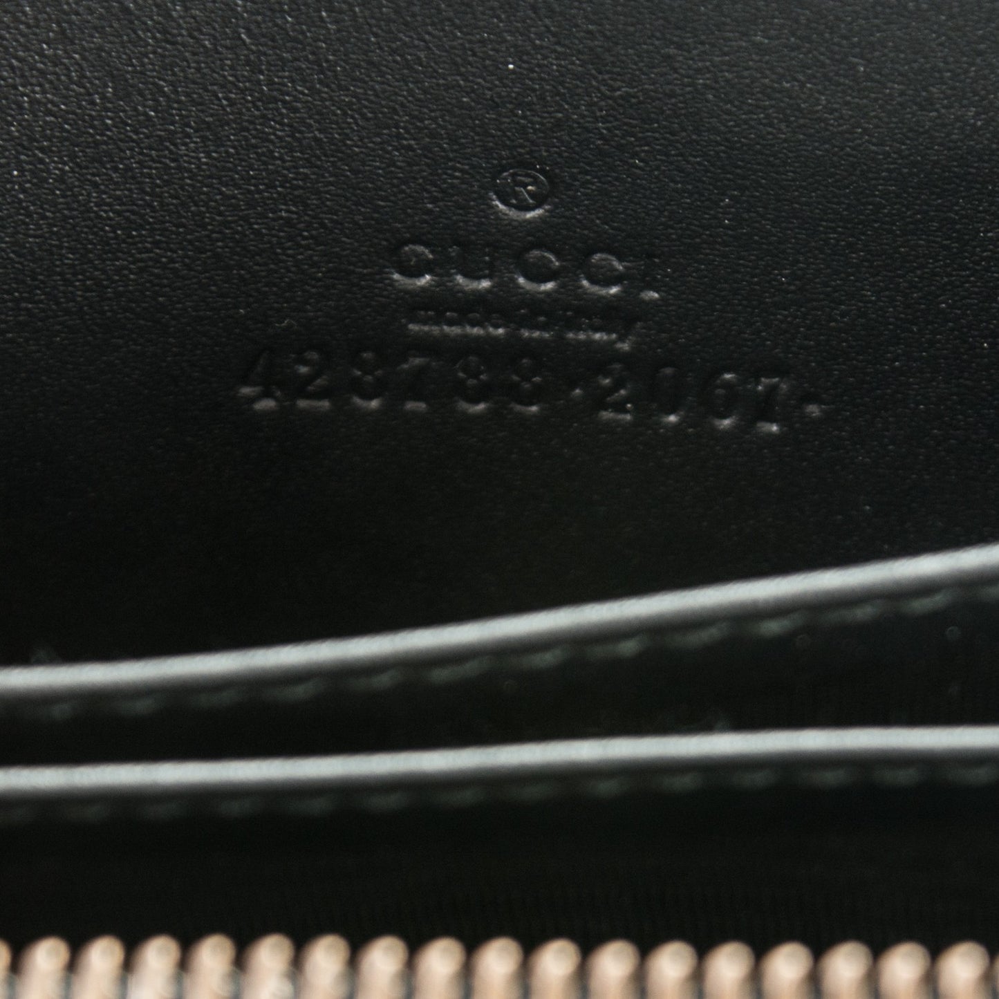 Calfskin Rabbit Embroidered Zip Around Card Case Black