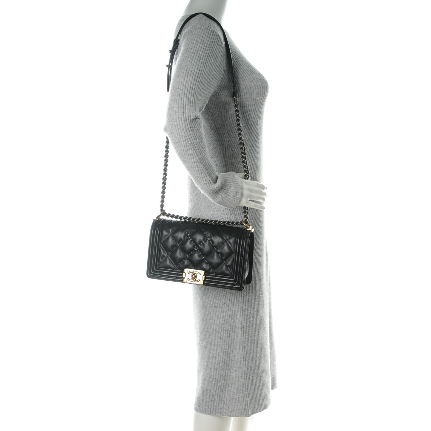 Calfskin Stitched Medium Boy Flap Black