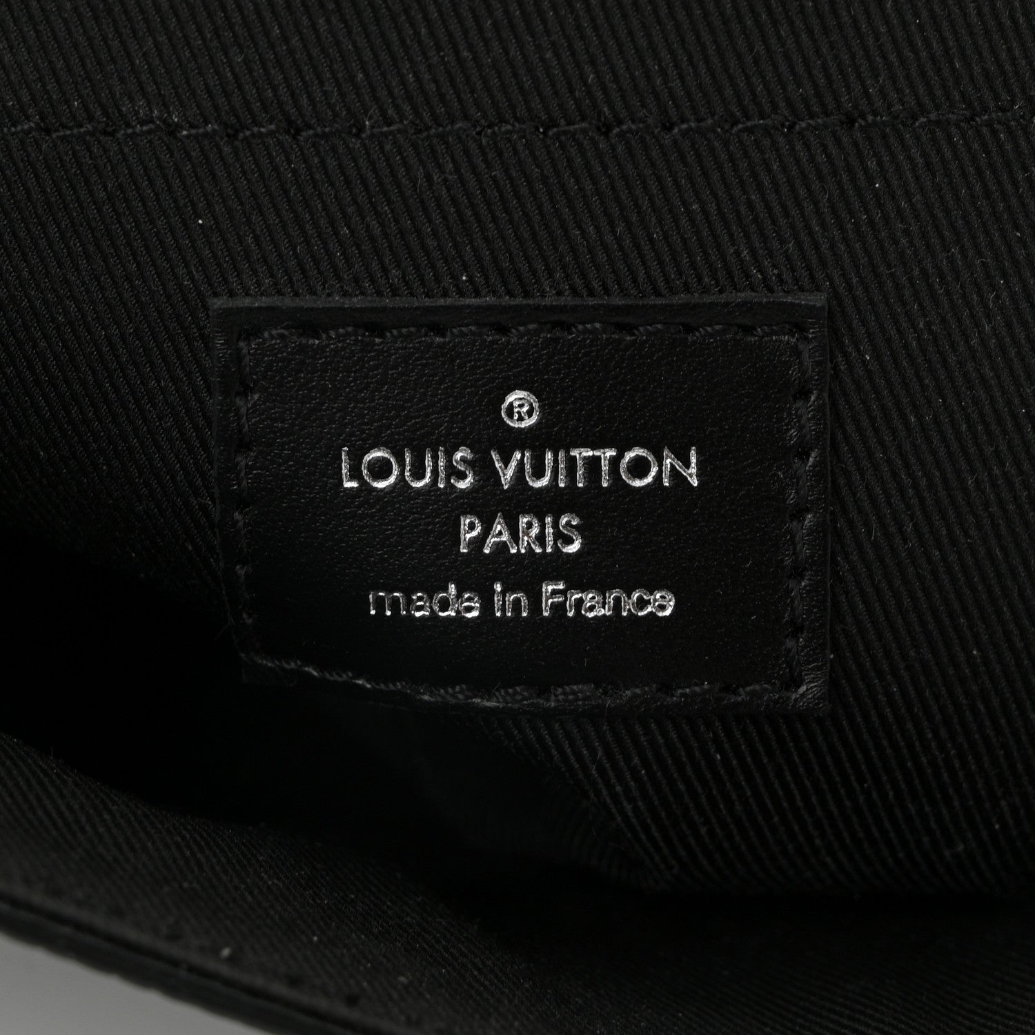 Louis Vuitton Grained Calfskin Monogram Pulse Messenger Khaki Black 6 of 10