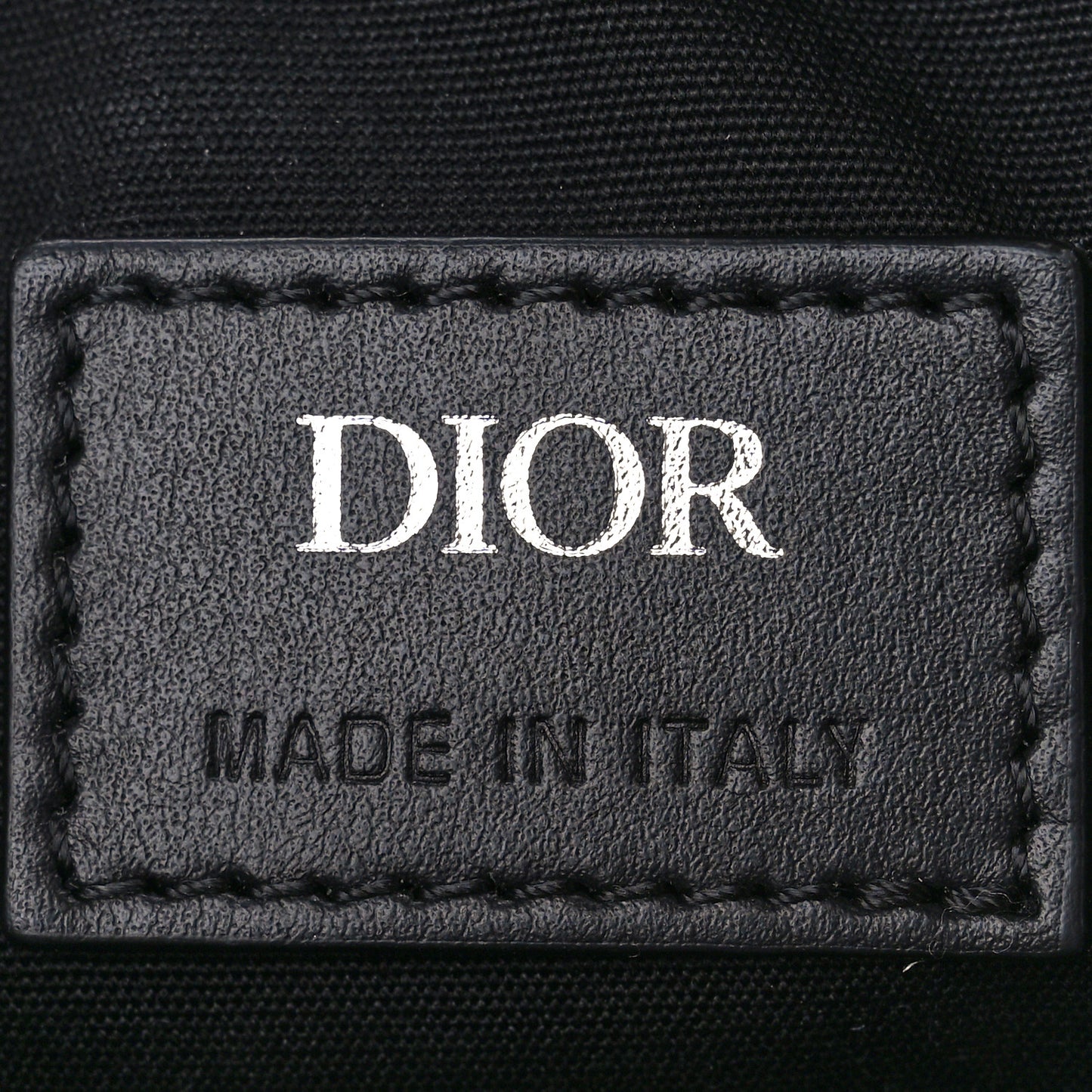 Coated Canvas CD Diamond Hit The Road Messenger Black