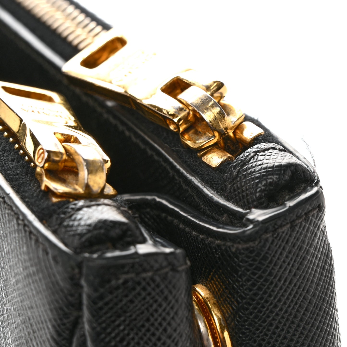 Saffiano Lux Medium Galleria Double Zip Tote Black