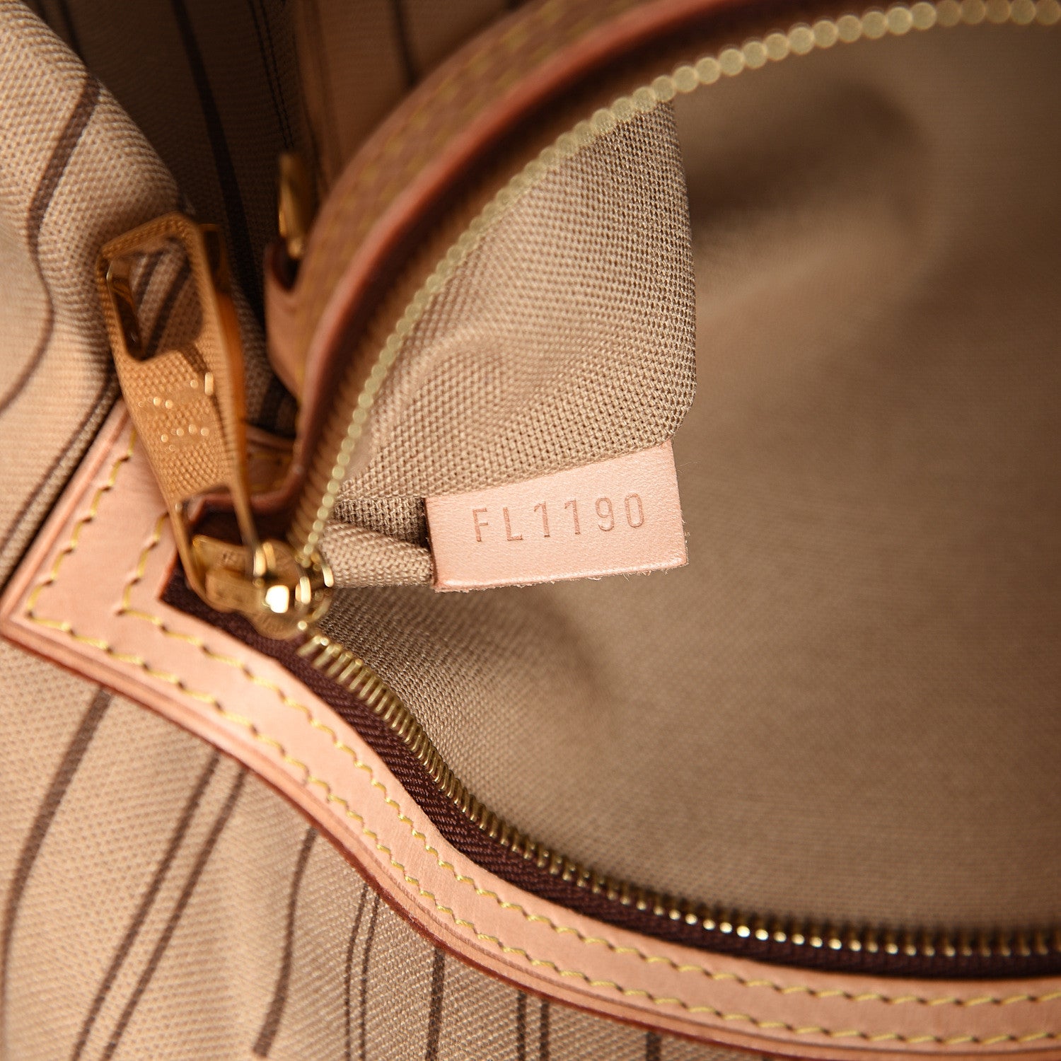 Louis Vuitton Monogram Delightful MM 7 of 10