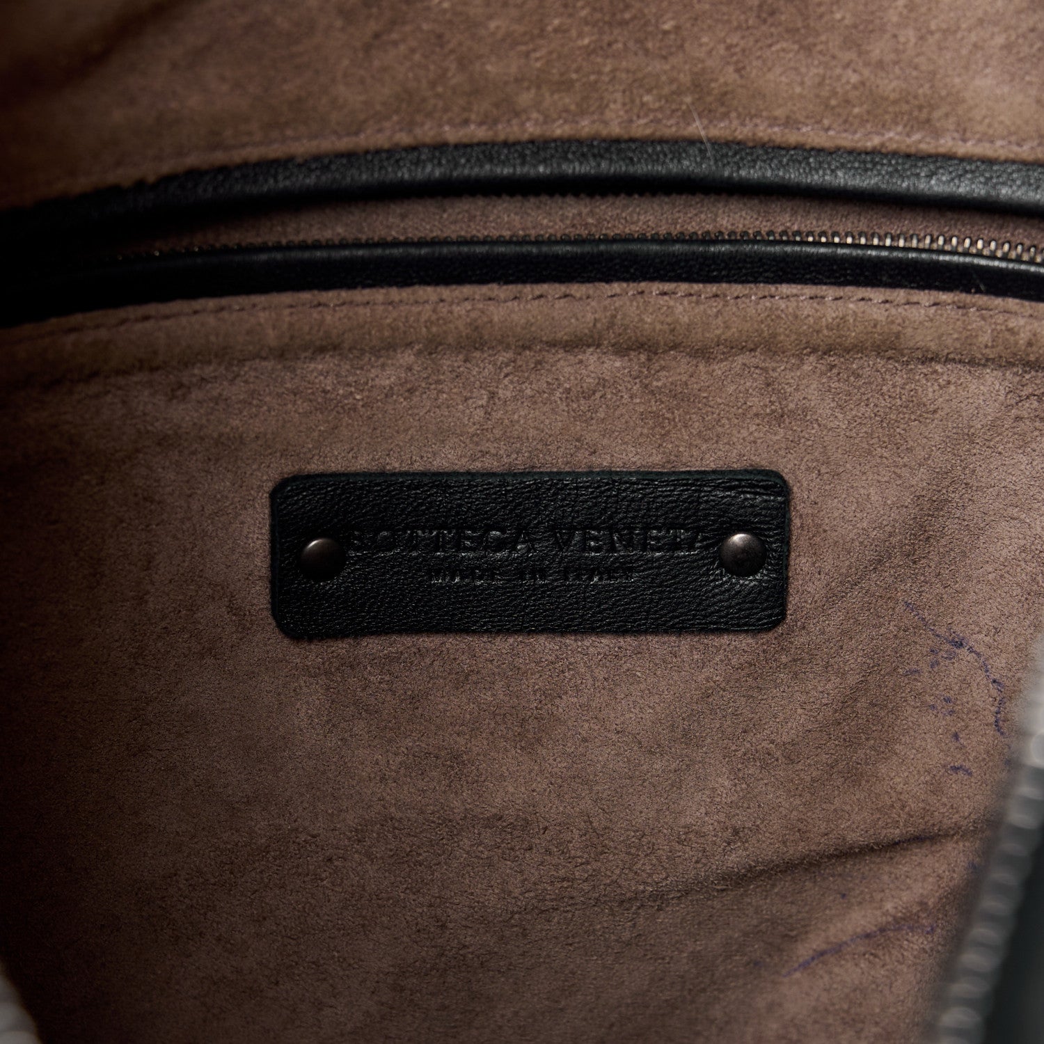 Bottega Veneta Nappa Intrecciato Medium Veneta Hobo Navy 6 of 10