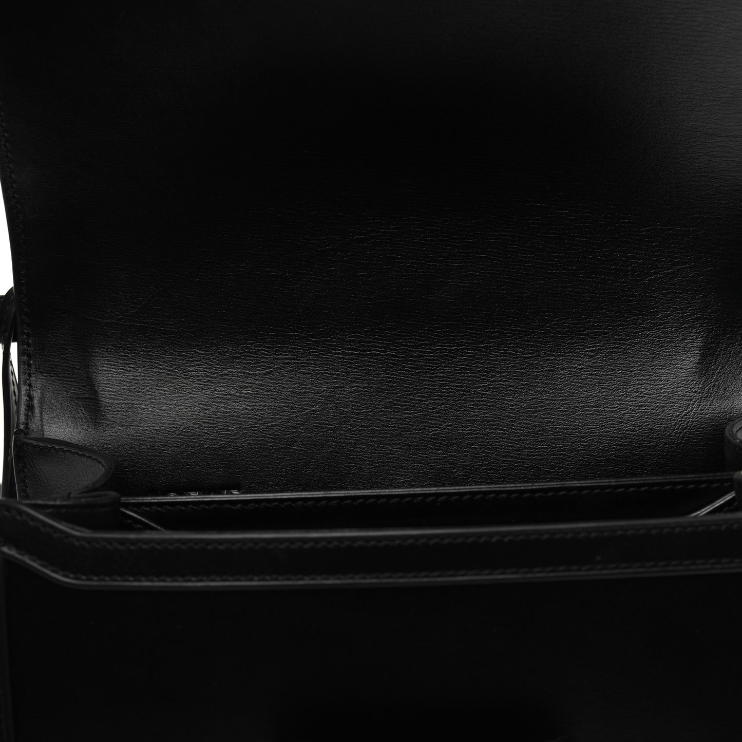Calfskin Medium Barcelona Shoulder Bag Black