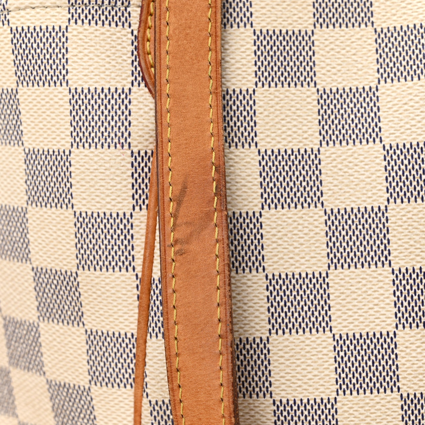 Damier Azur Totally MM