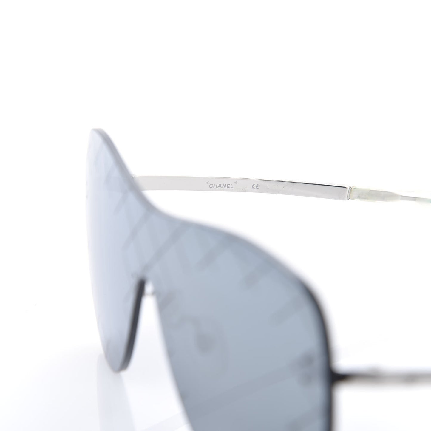 Shield Runway Sunglasses 2747 Silver Grey
