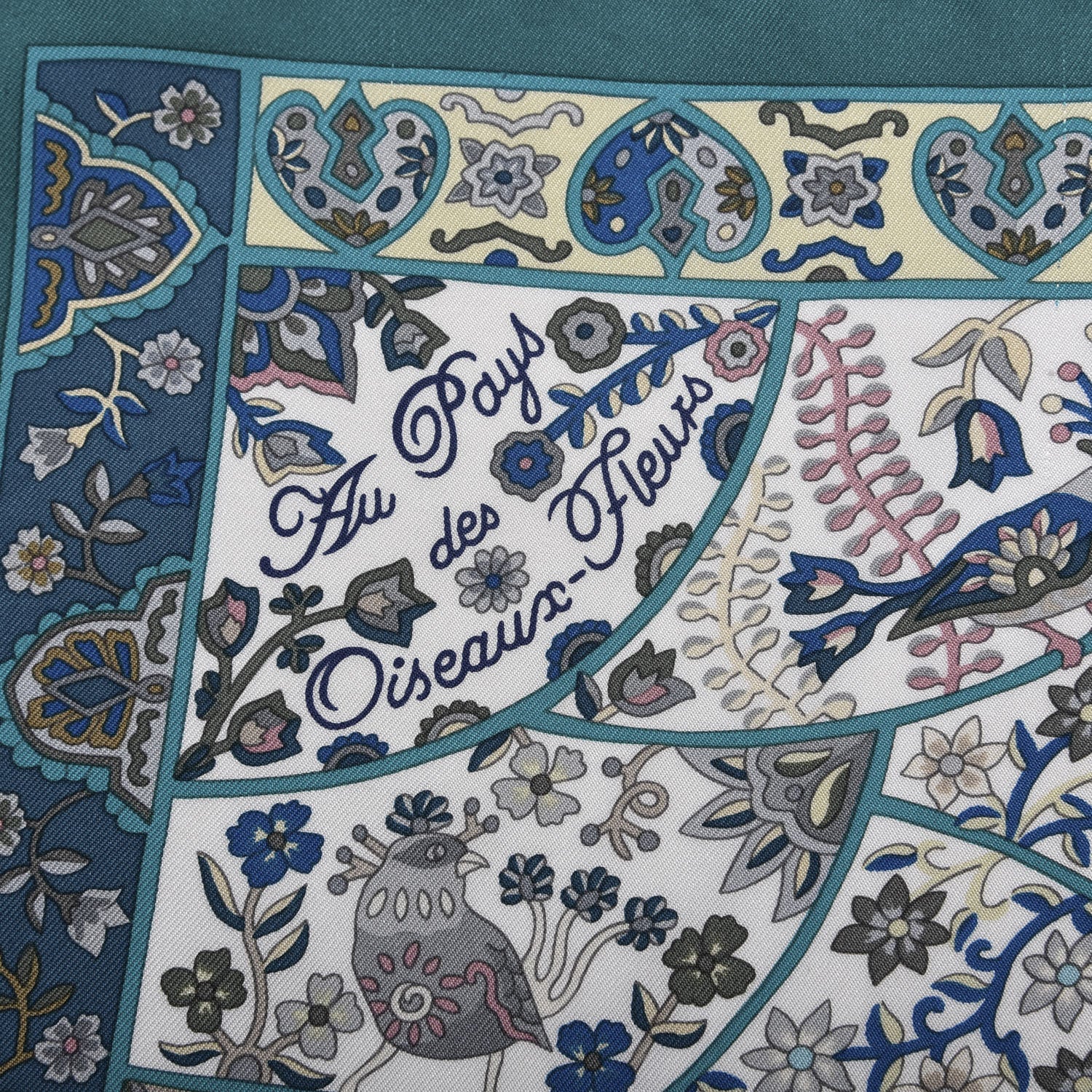 Hermes Silk Au Pays Des Oiseaux Fleurs Scarf 90 4 of 4