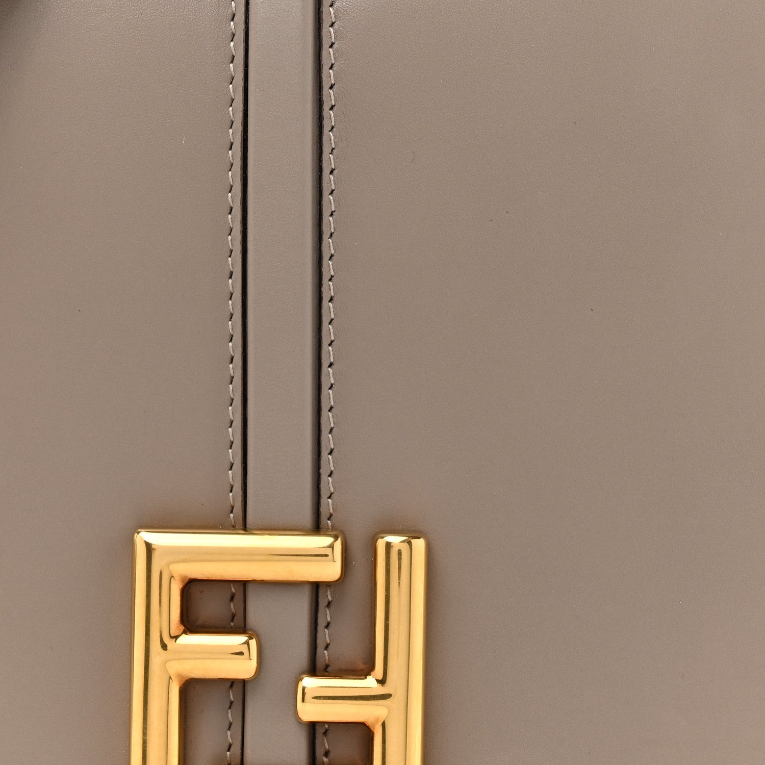 Fendi Vitello Brenta Cher Medium Fendi C'Mon Tortora 8 of 10