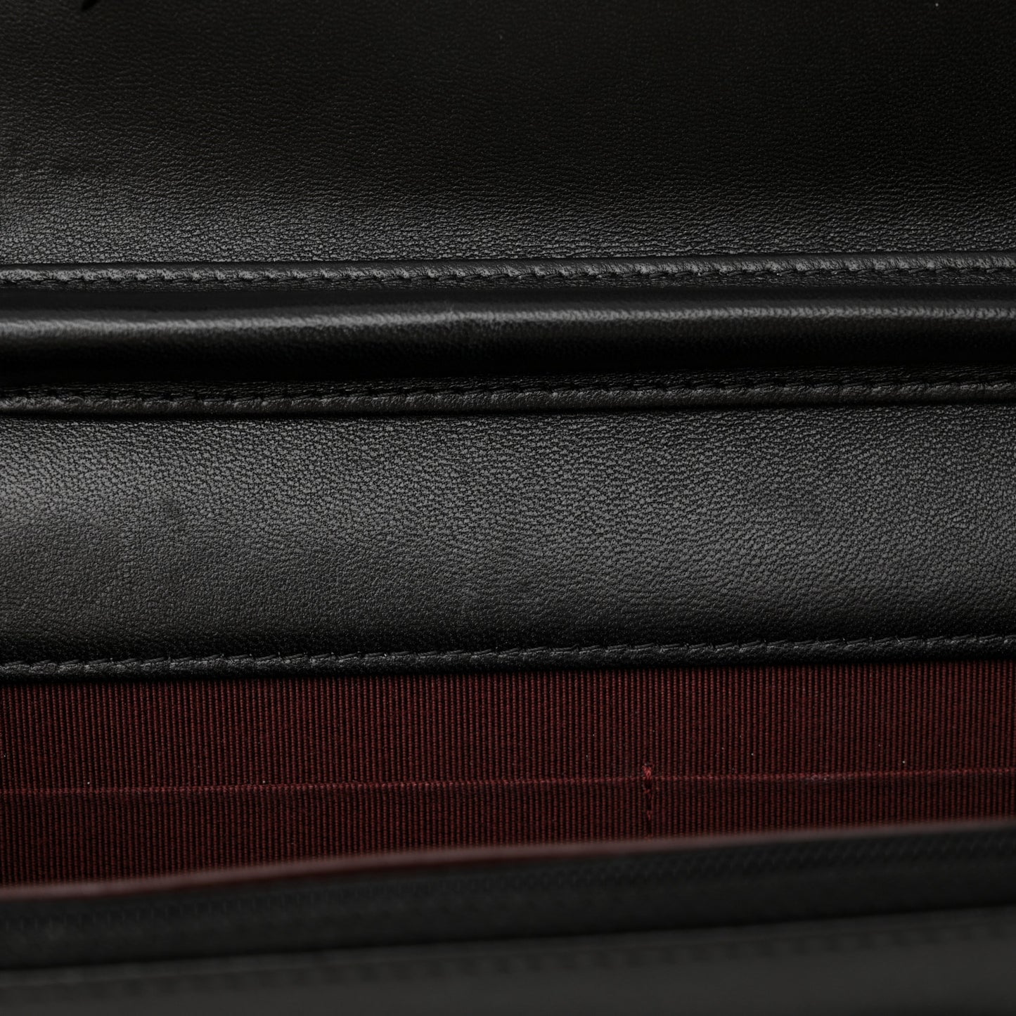 Lambskin Quilted Wallet On Chain WOC Black