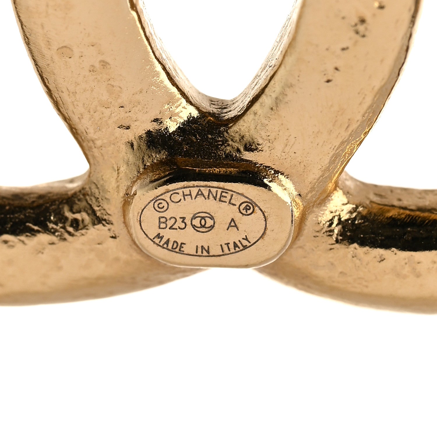 Chanel Metal Textured CC Earrings Gold 4 of 4