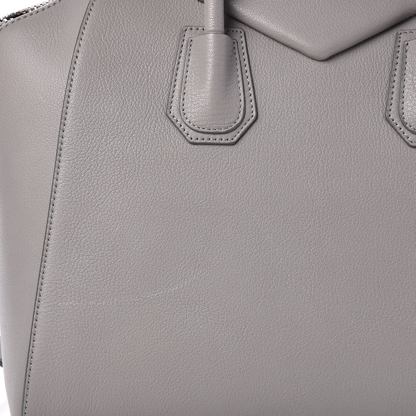 Sugar Goatskin Medium Antigona Pearl Grey