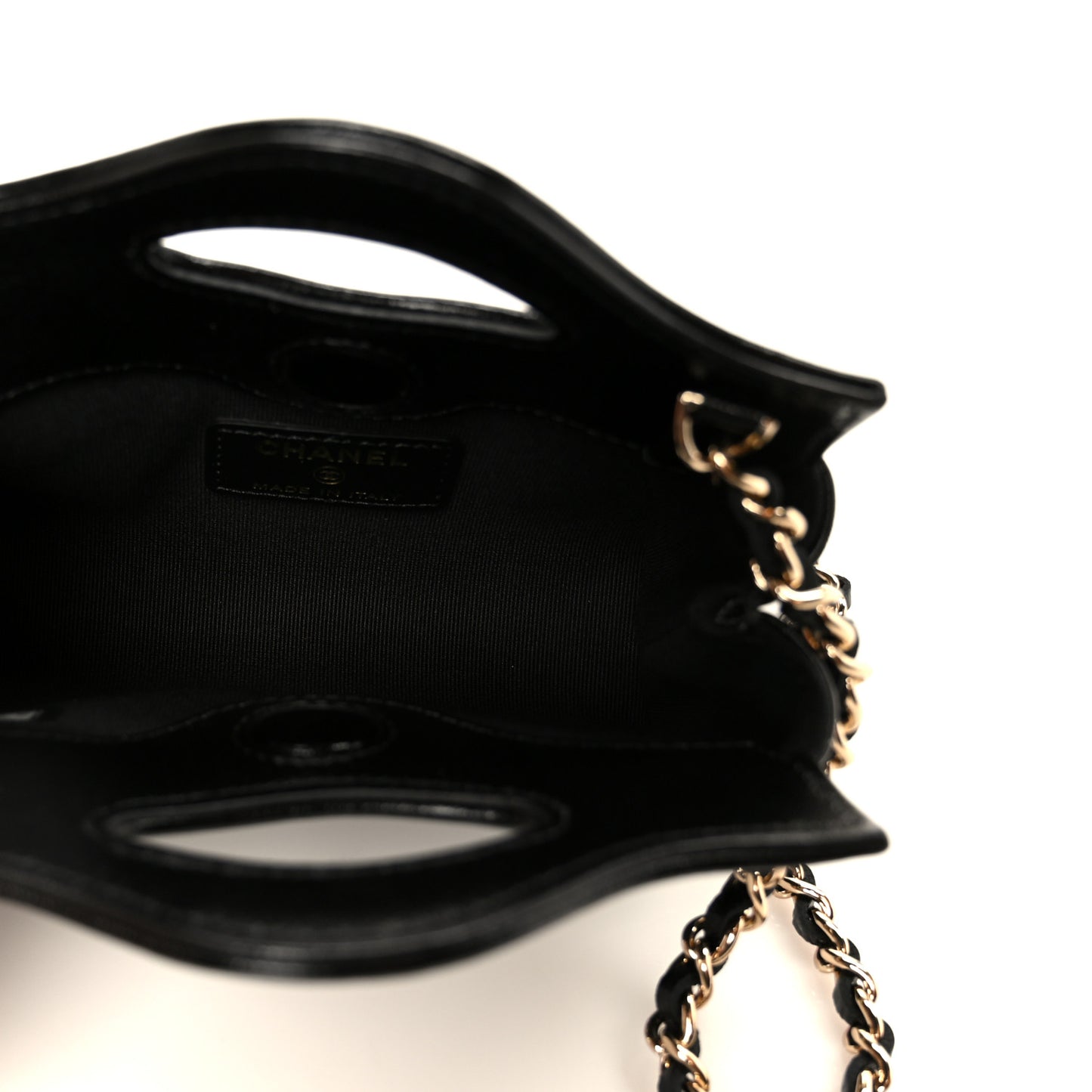 Shiny Lambskin Quilted Micro 31 Clutch With Chain Black