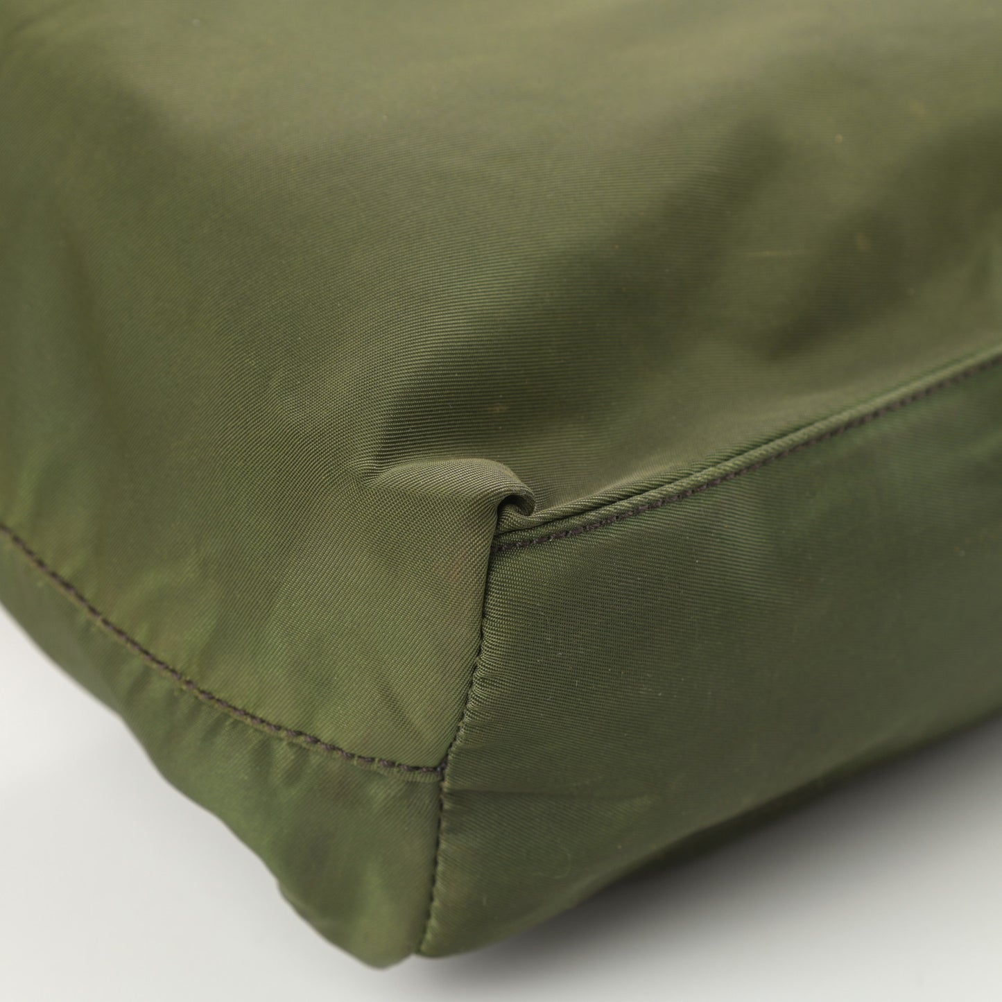 Tessuto Nylon Tote Larice