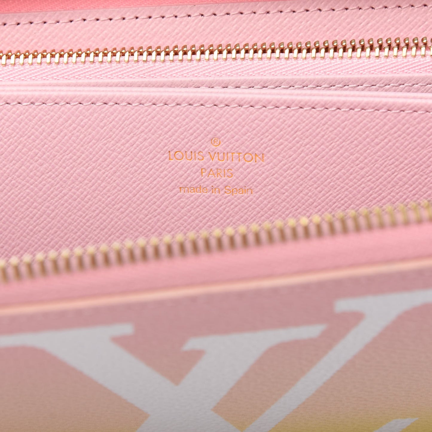 Monogram Giant By The Pool Zippy Wallet Light Pink