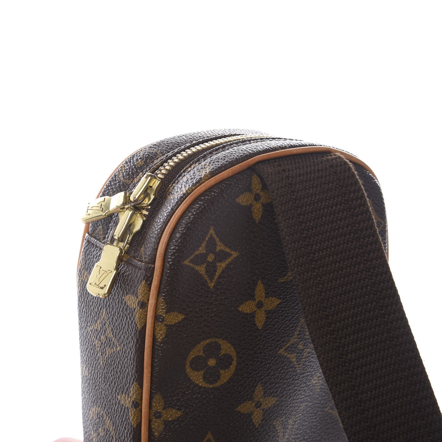 Louis Vuitton Monogram Pochette Gange 8 of 8