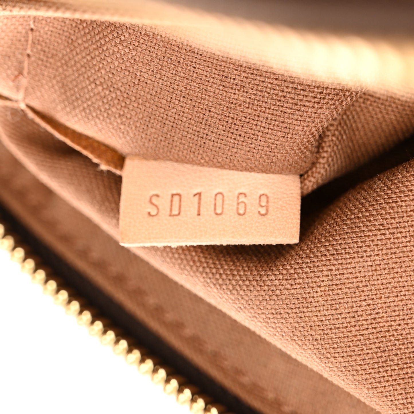 Monogram Tivoli PM