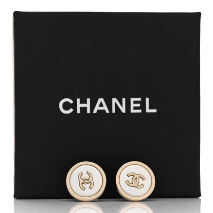 Chanel Pearl Coco Round Earrings Gold Pearly White 5 of 5