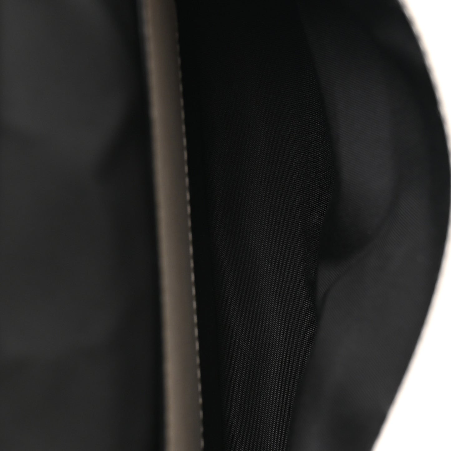 Re-Nylon Saffiano Smartphone Case Crossbody Talco