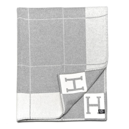 Hermes Wool Cashmere Avalon III Blanket Ecru Gris Clair 3 of 4