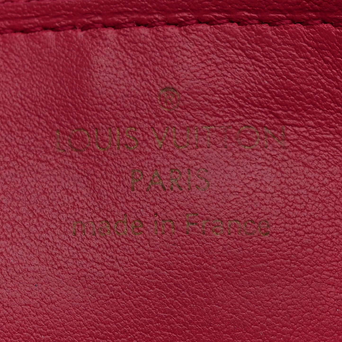 Taurillon Capucines Wallet Black