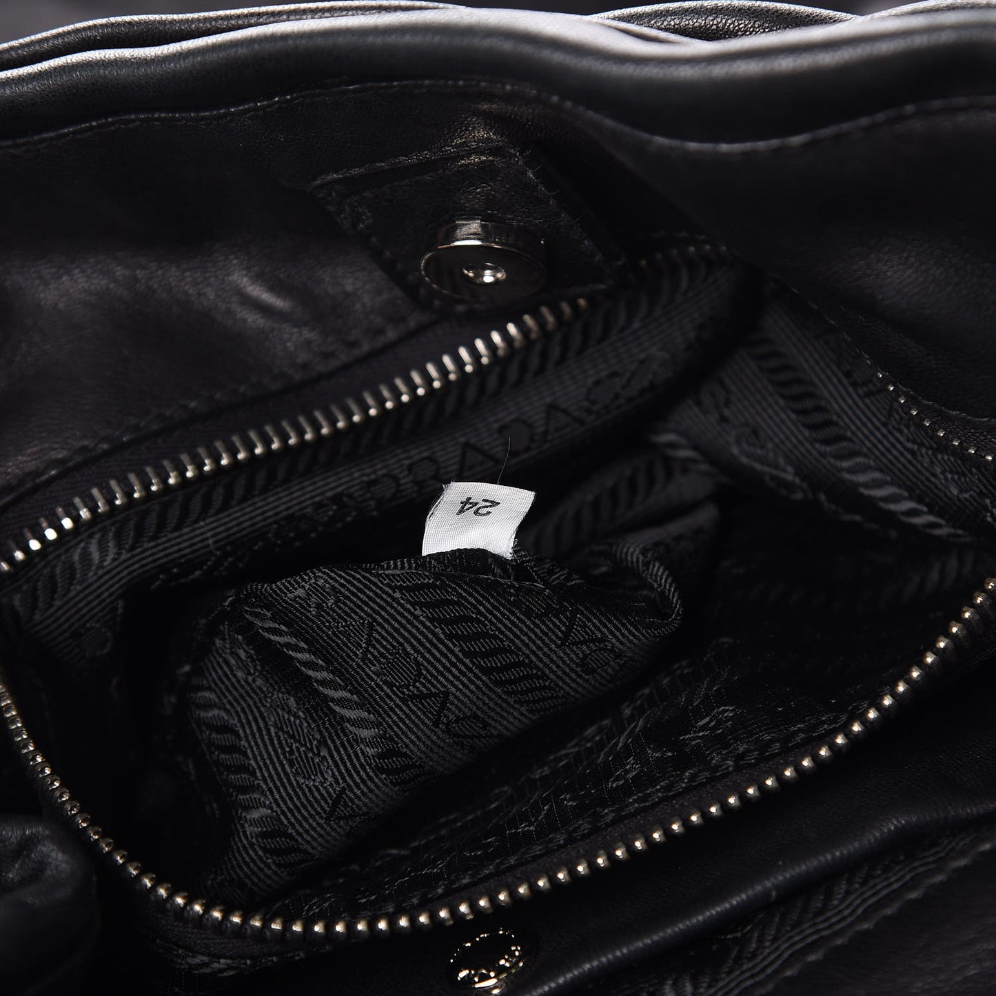Nappa Frills Shoulder Bag Black