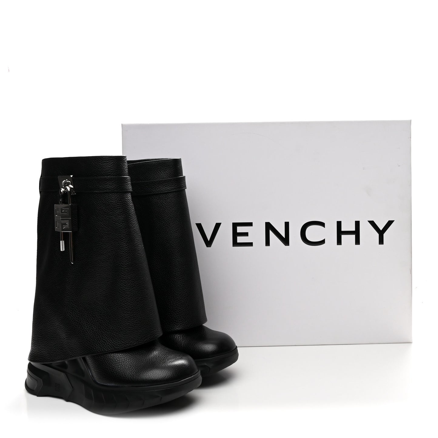 Grained Calfskin Shark Lock Biker Ankle Boots 38 Black