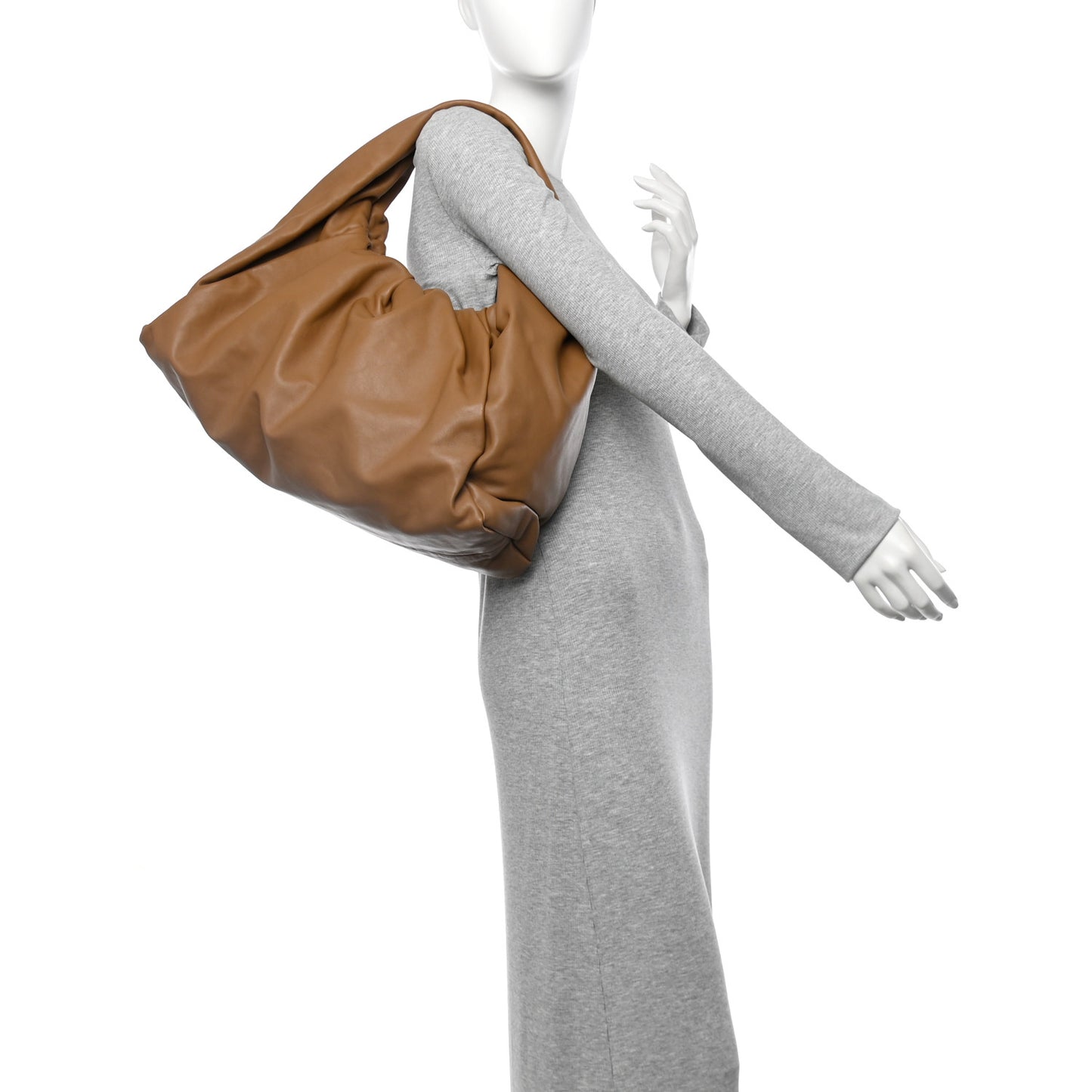 Smooth Butter Calfskin Large The Shoulder Pouch Cammello