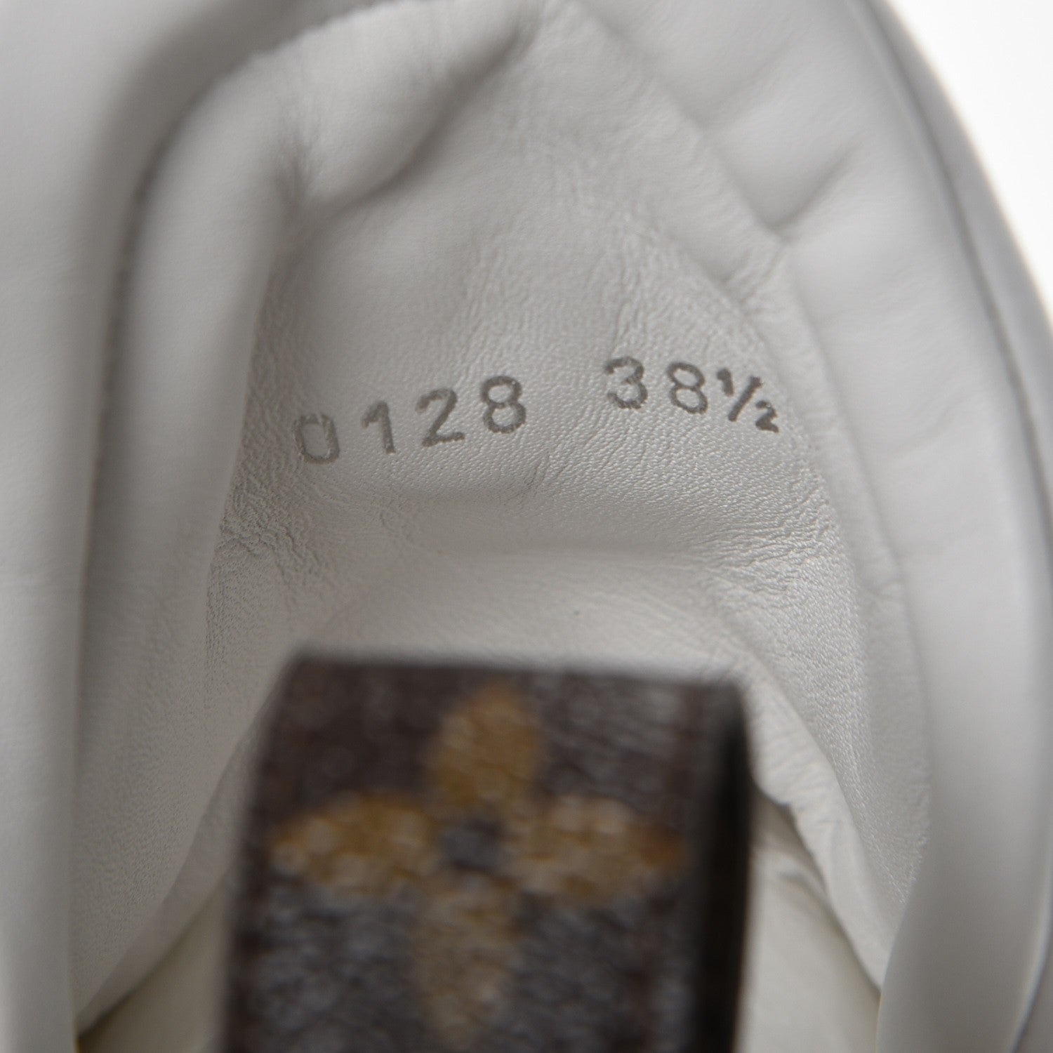 Louis Vuitton Patent Monogram LV Archlight Sneakers 38.5 White 8 of 10
