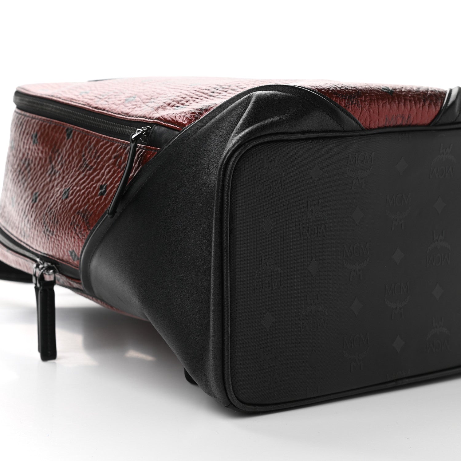 MCM Metallic Visetos Medium Duke Backpack Scooter Red 10 of 15