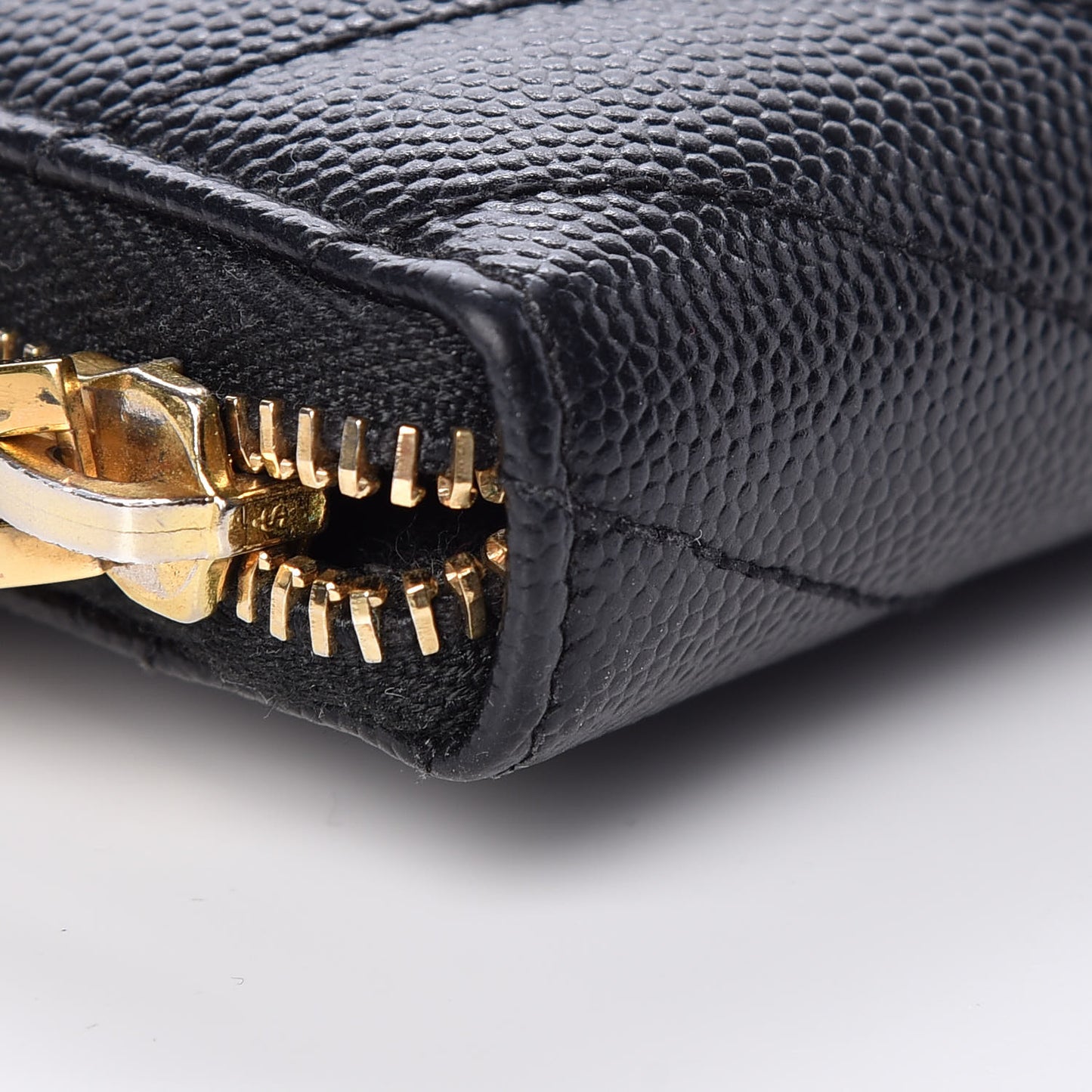 Grain De Poudre Matelasse Chevron Monogram Zip Around Wallet Black