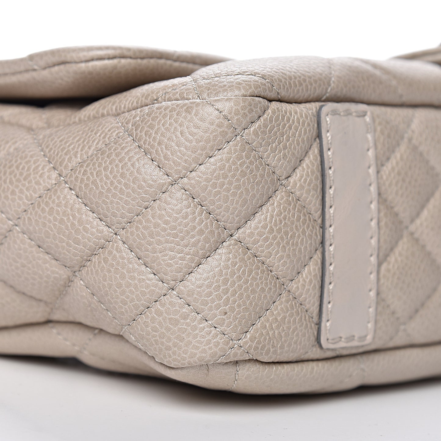 Caviar Quilted Coco Casual Flap Light Beige
