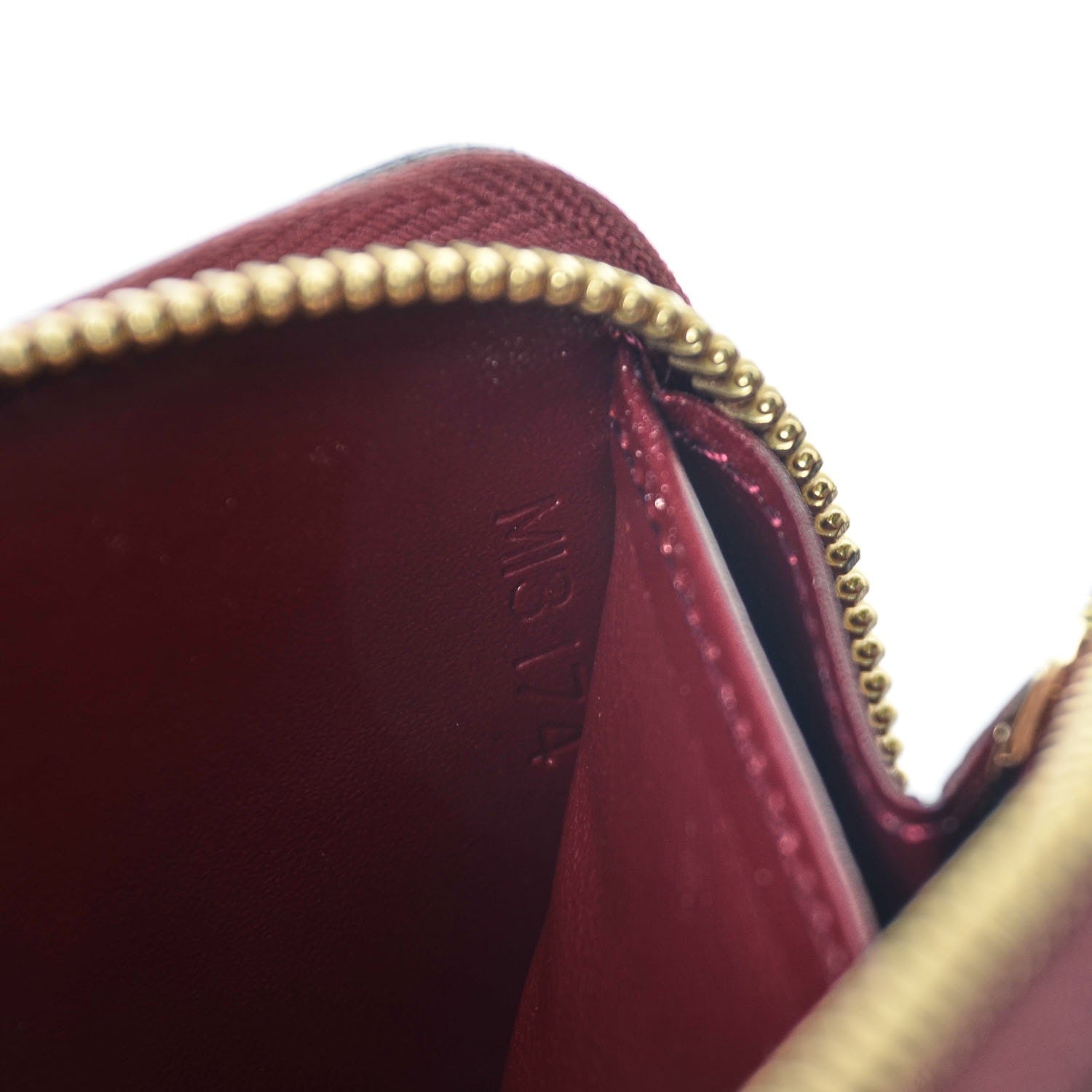 Louis Vuitton Vernis Zippy Wallet Griotte 7 of 8