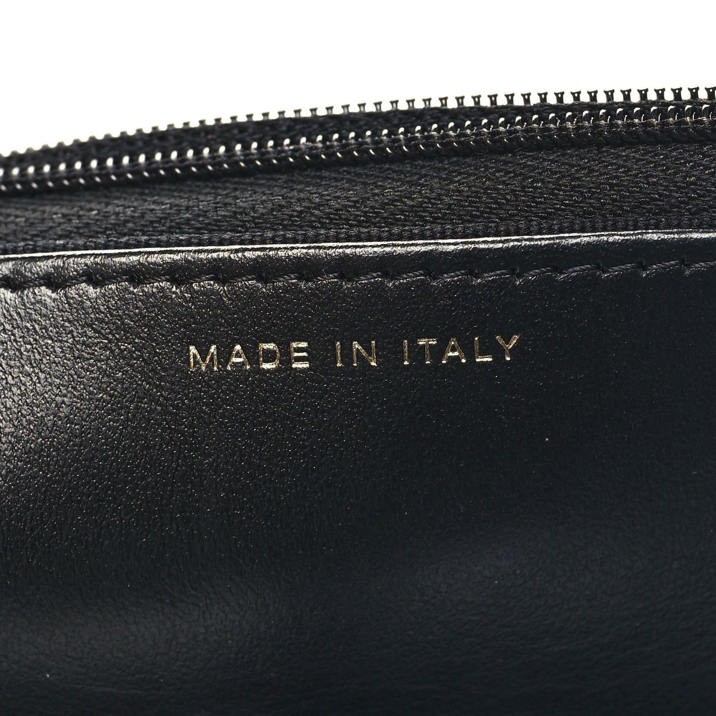 Pearly Caviar Quilted Fit For You Wallet On Chain WOC Black