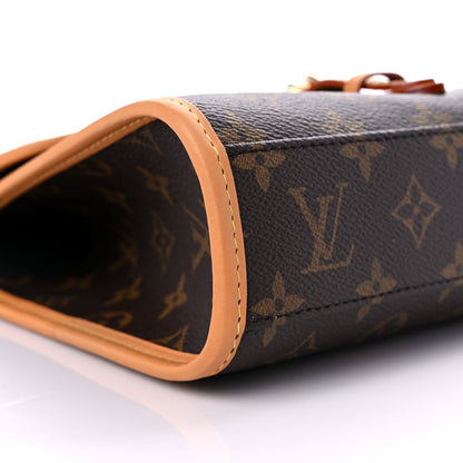 Louis Vuitton Monogram LV Ivy 7 of 9