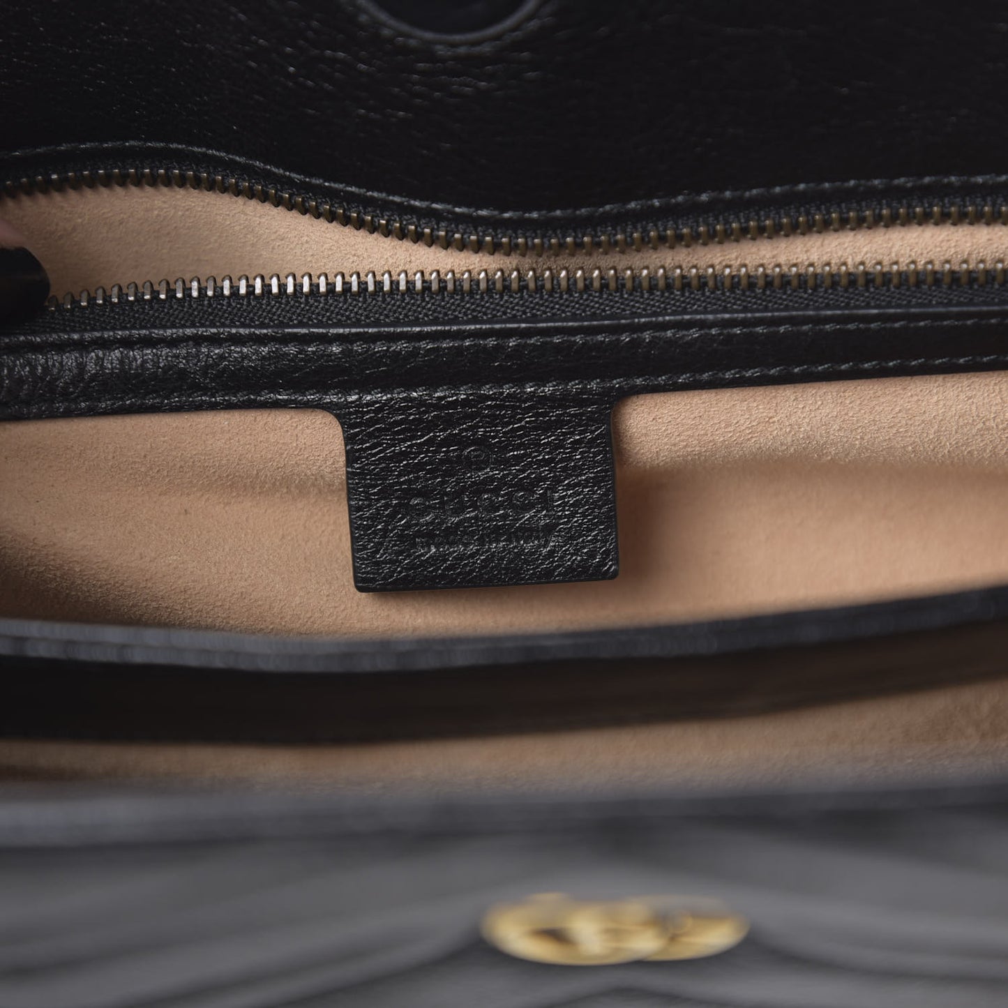 Azalea Calfskin Matelasse Heart Medium GG Marmont Slim Shoulder Bag Black