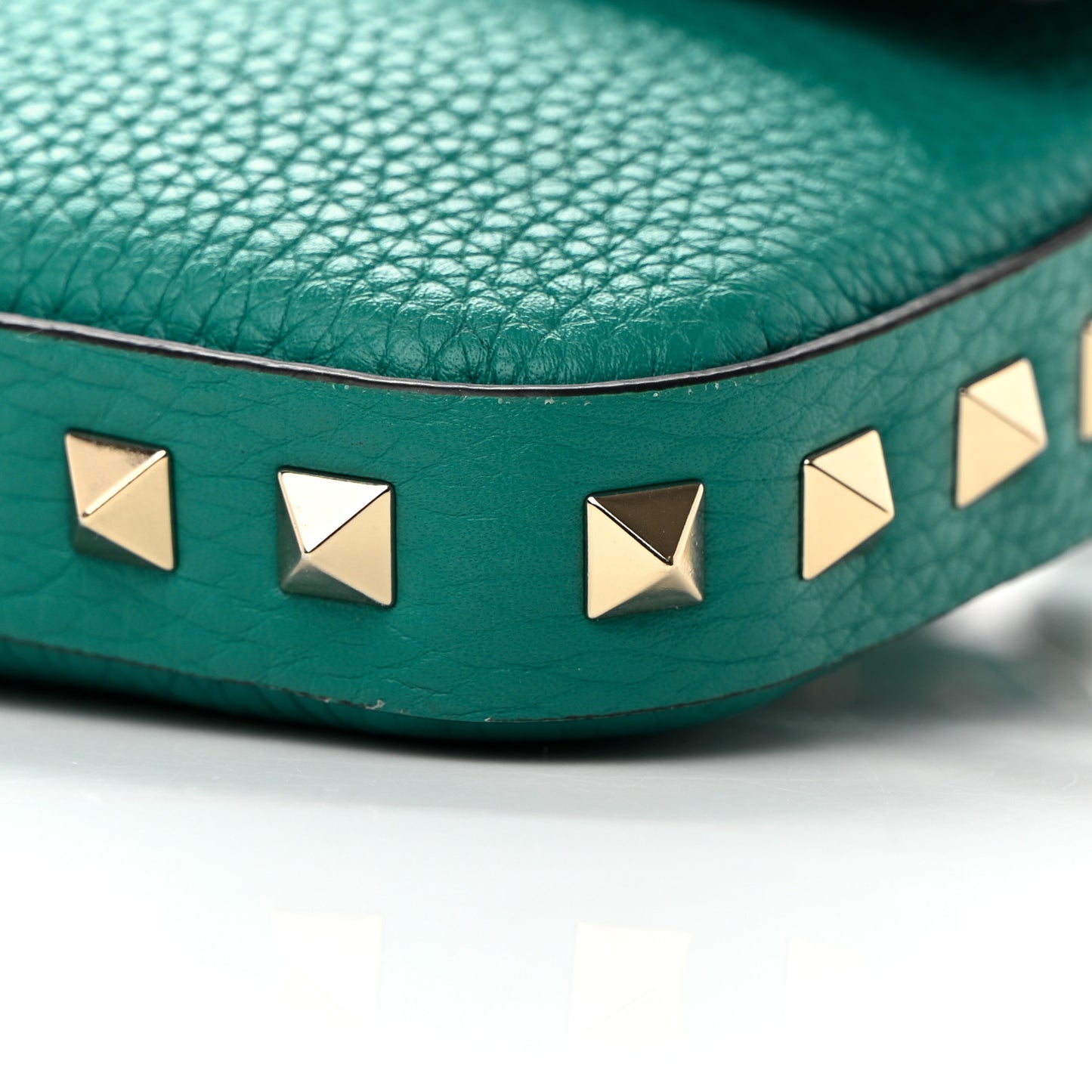 Grainy Calfskin Rockstud Crossbody Pouch Ultra Marine Green