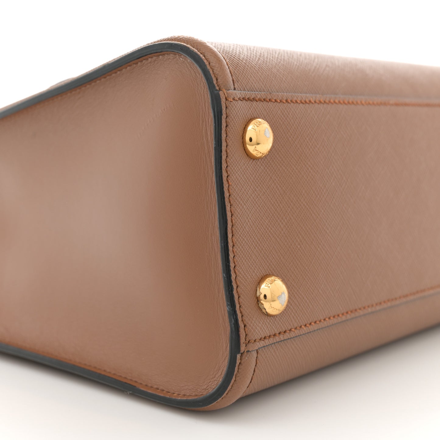 Saffiano Soft Calfskin Large Tote Cannella