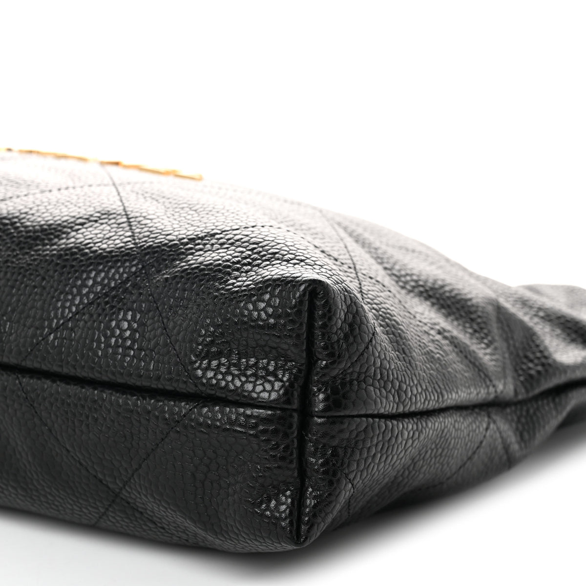 Shiny Caviar Quilted Chanel 22 Black