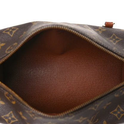 Louis Vuitton Monogram Papillon 26 5 of 8