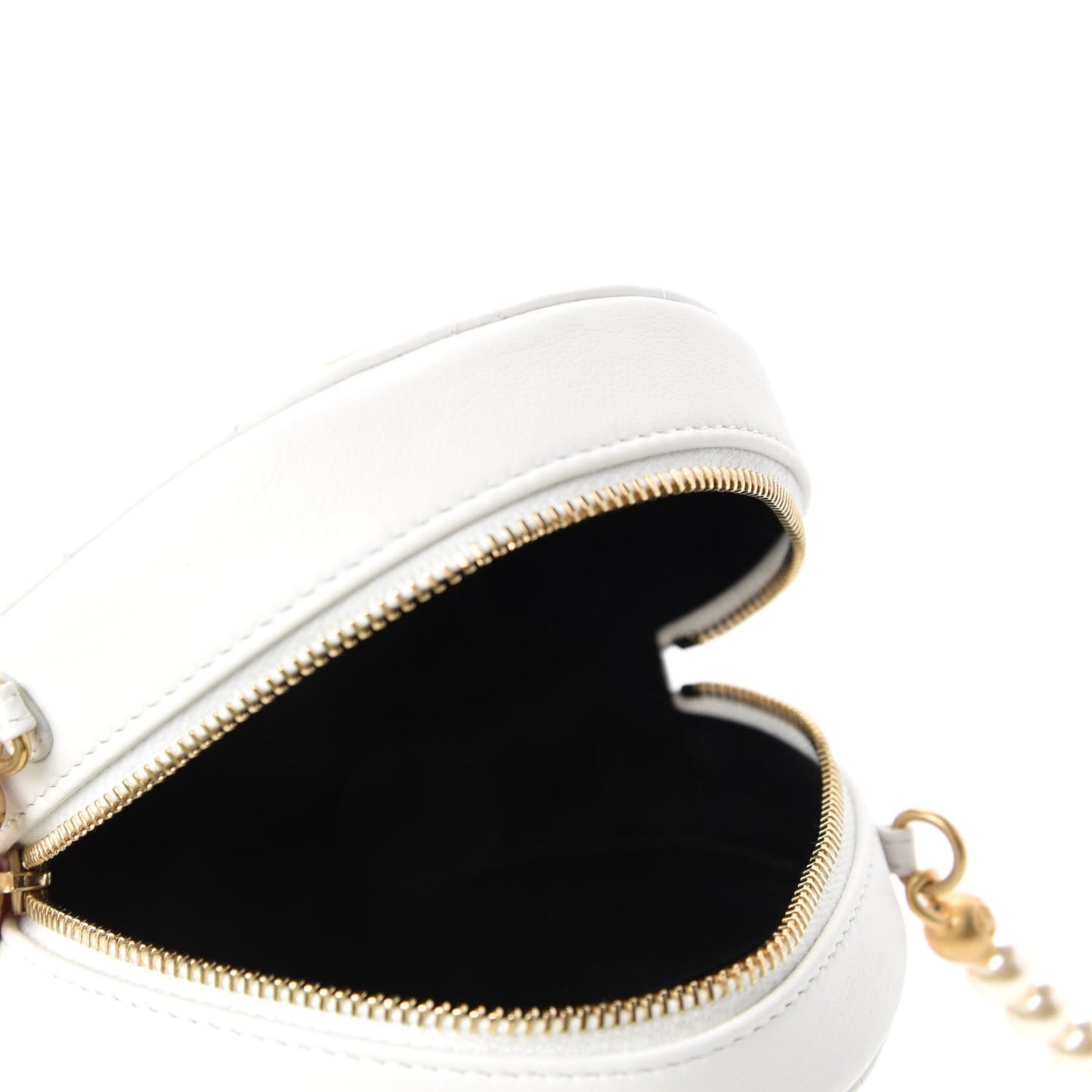 Calfskin Quilted About Pearls Round Clutch With Chain White