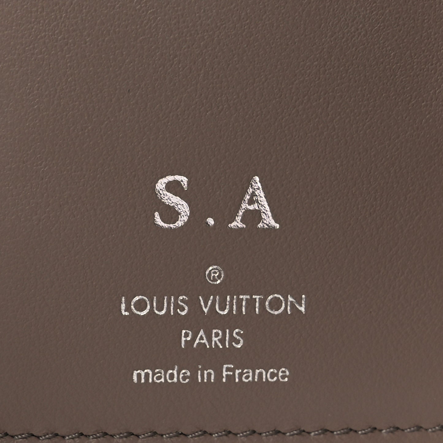Taurillon Capucines Compact Wallet Magnolia