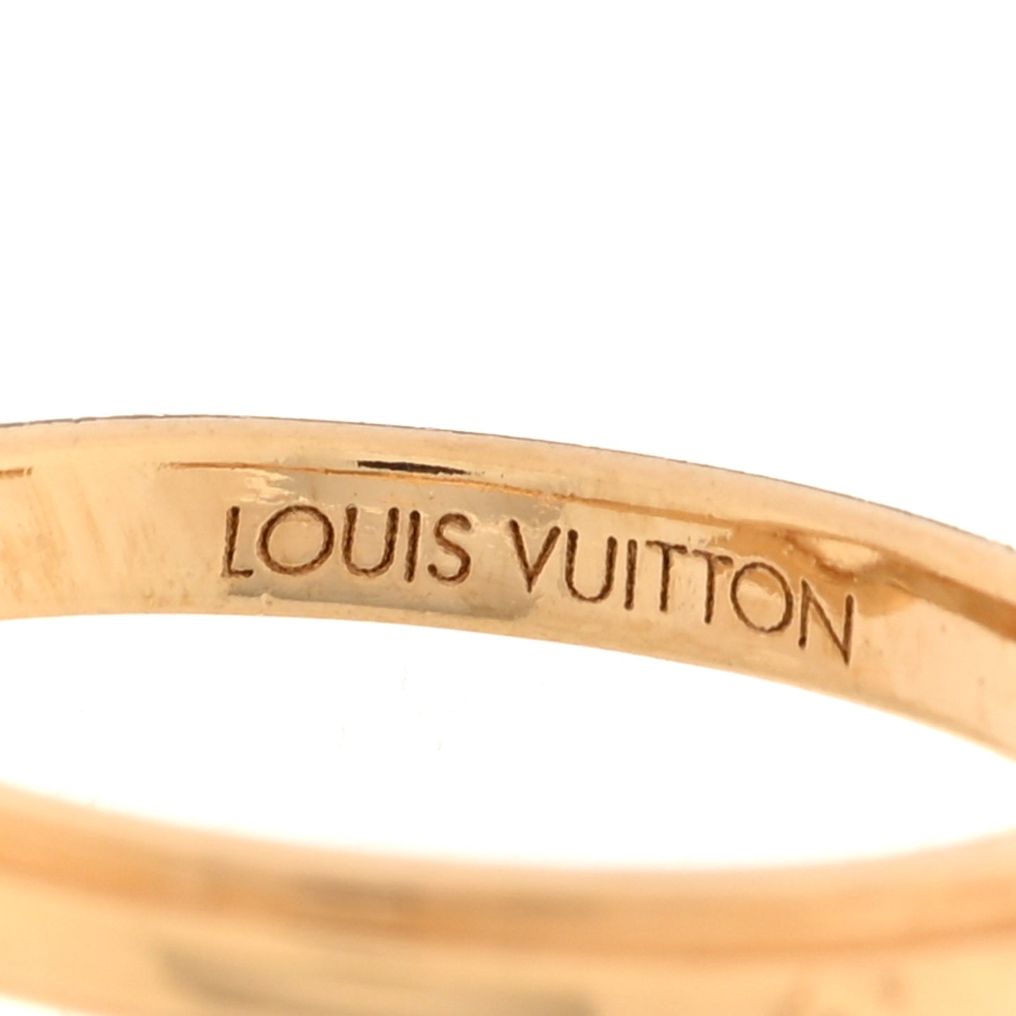 LV And Me Letter Q Ring M 50/5.25 Gold