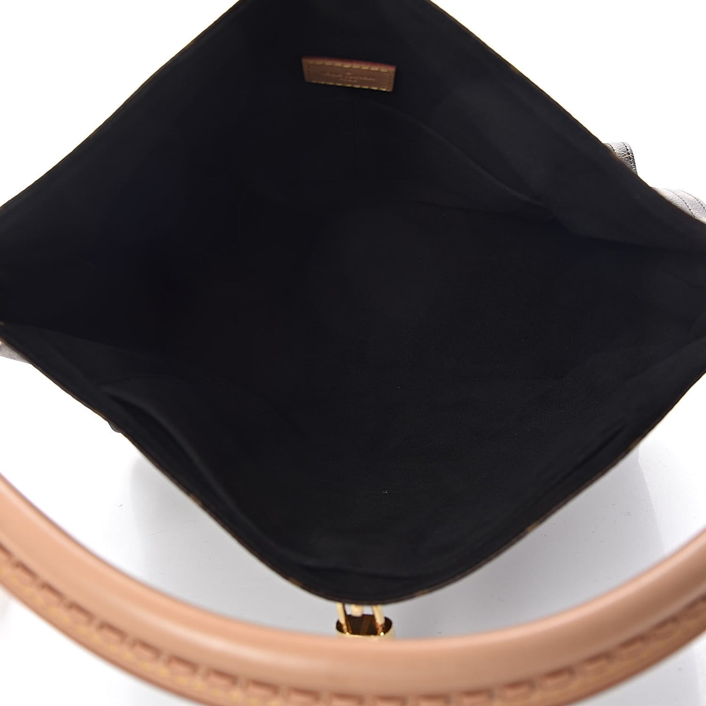 Monogram Gaia Black