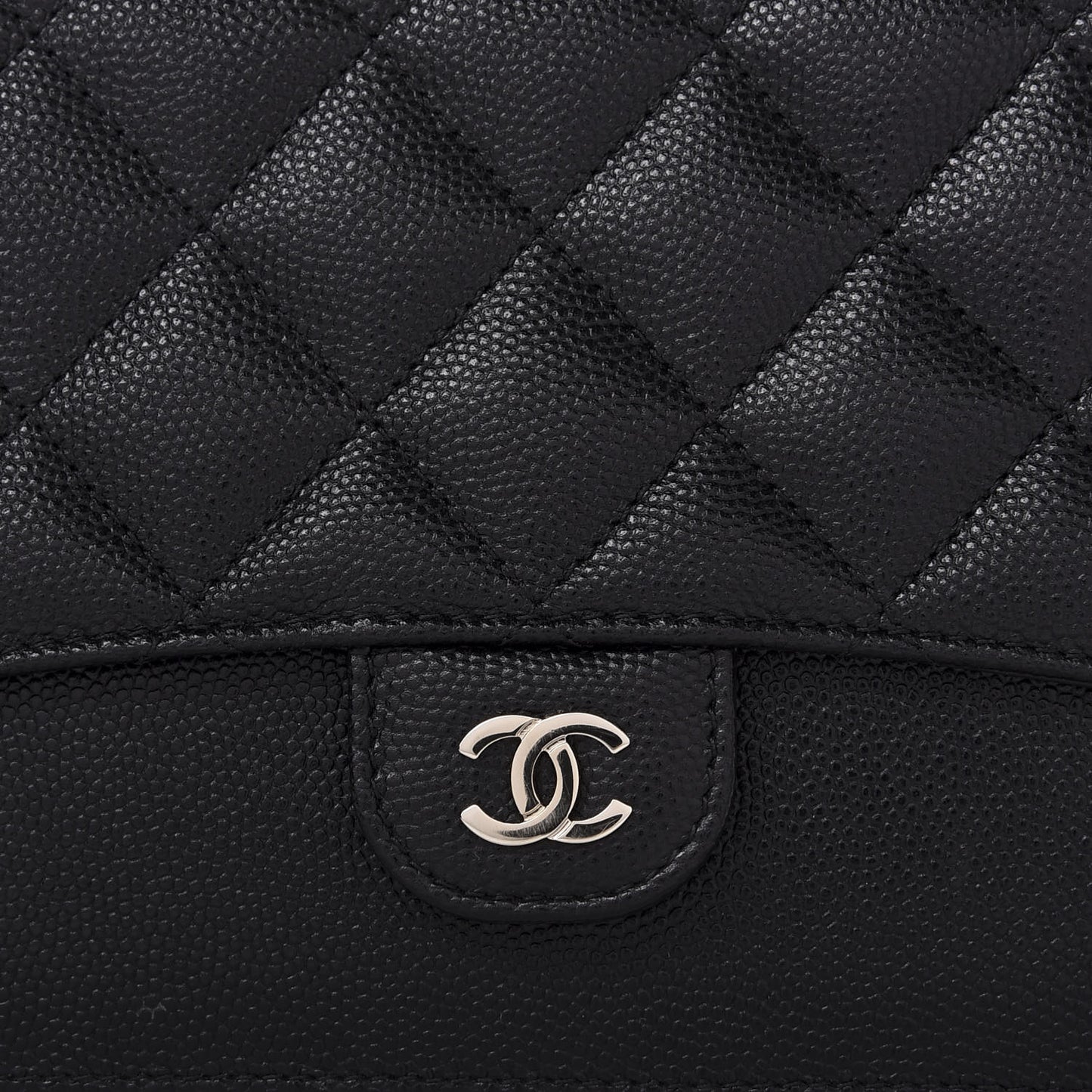 Caviar Quilted Classic Pouch With Handle Black