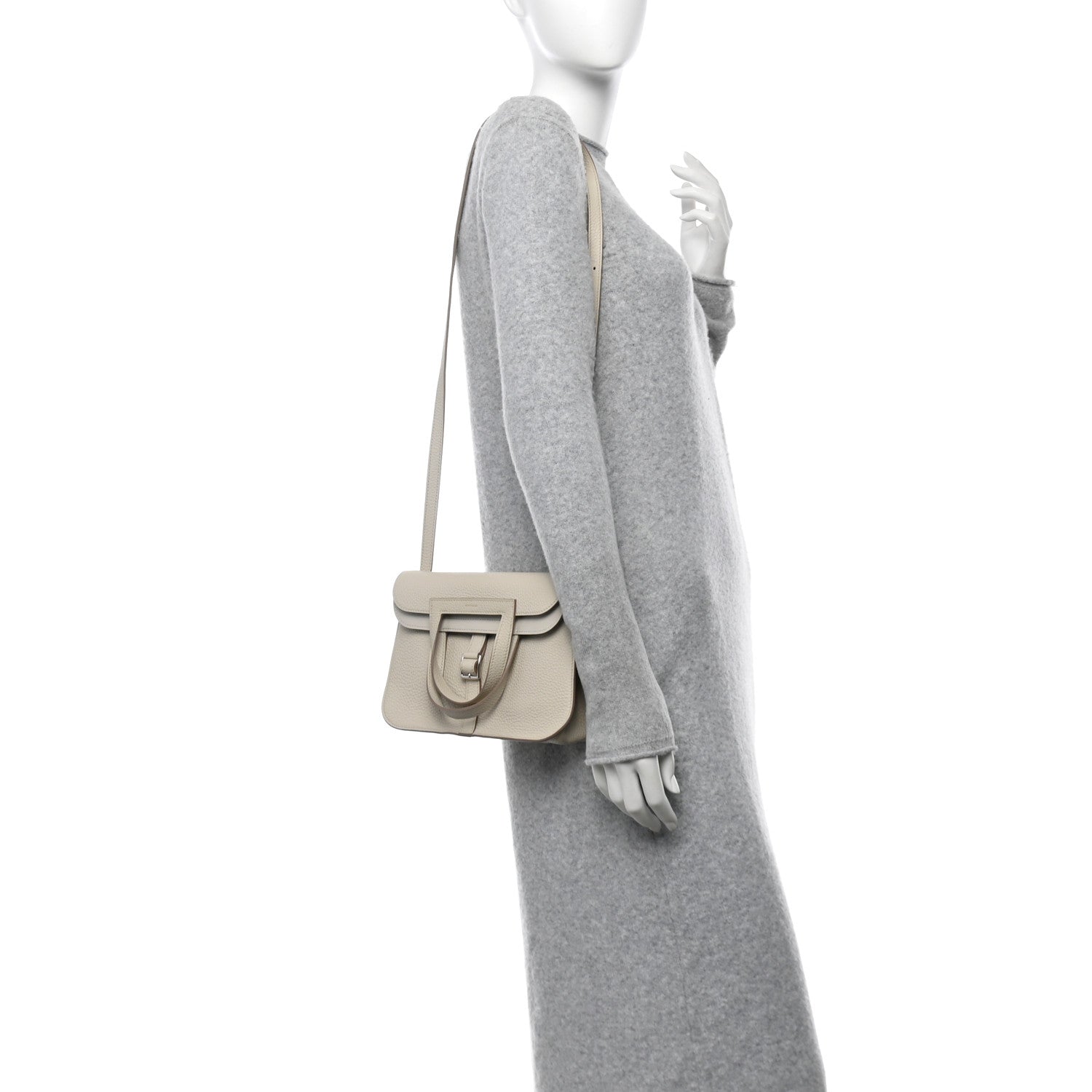 Hermes Taurillon Clemence Halzan 25 Halzan Beton 2 of 10