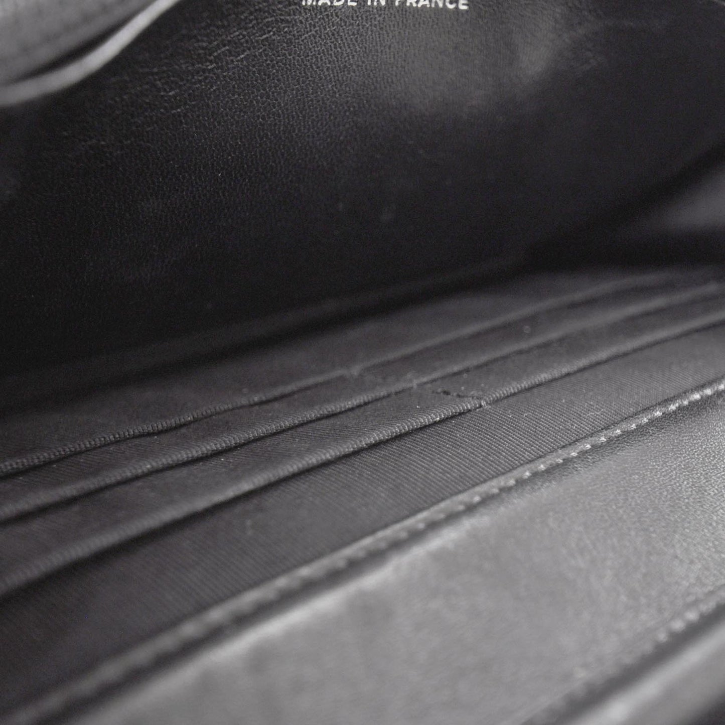 Patent Quilted Wallet On Chain WOC Black SHW