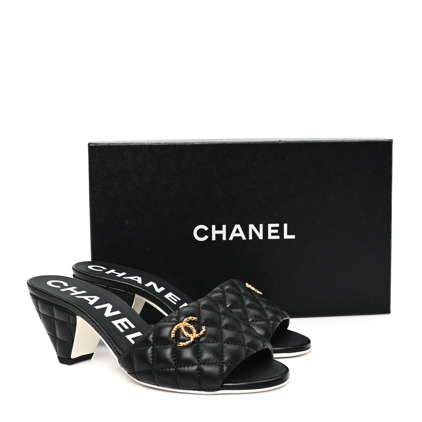 Lambskin Quilted Textured CC Mules 37 Black