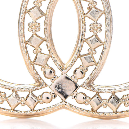 Chanel Metal CC Brooch Light Gold 4 of 5