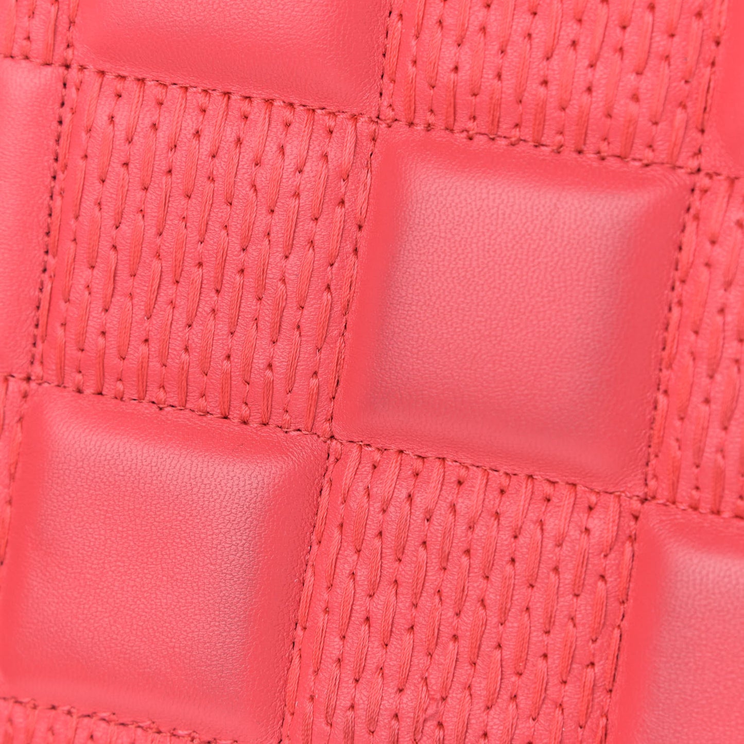 Lambskin Damier Quilt Troca PM Rose