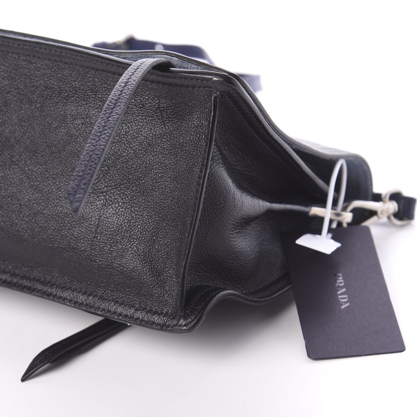 Glace Calf Etiquette Flap Inchiostro Astrale